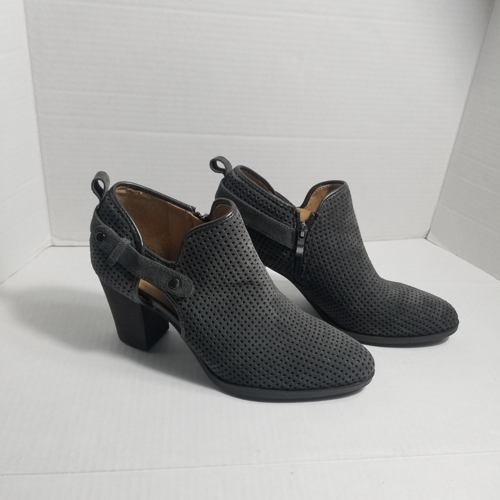 FRANCO SARTO WOMEN'S GRAY HEELED ANKLE BOOTS SIZE 9.5